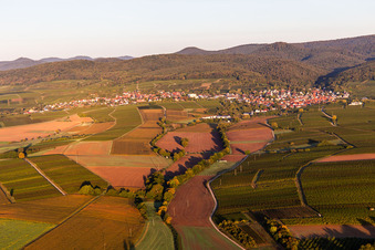 Rußbachtal from the east in the district Rechtenbach in Schweigen-Rechtenbach in the state Rhineland-Palatinate, Germany