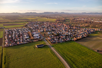 From the southwest in Steinweiler in the state Rhineland-Palatinate, Germany