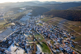 Aerial view of In winter when there is snow in the district Pleisweiler in Pleisweiler-Oberhofen in the state Rhineland-Palatinate, Germany