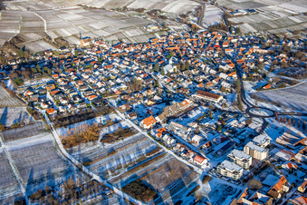In winter with snow from the southwest in the district Rechtenbach in Schweigen-Rechtenbach in the state Rhineland-Palatinate, Germany