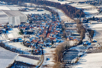 From the east in winter in the snow in the district Klingen in Heuchelheim-Klingen in the state Rhineland-Palatinate, Germany