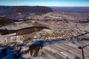 Mandelhein behind Ranschbach from the south in winter in Birkweiler in the state Rhineland-Palatinate, Germany