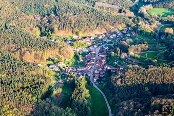 From the north in Darstein in the state Rhineland-Palatinate, Germany