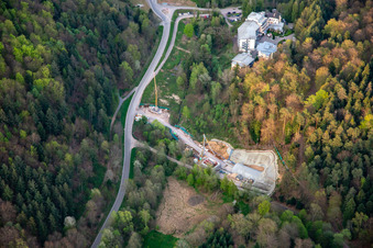 Construction site of the west tunnel portal for the Astrid Tunnel for the underpass and bypass of Bad Bergzabern between B427 (Kurtalstraße) and B38 (Weinstraße) in Bad Bergzabern in the state Rhineland-Palatinate, Germany seen from above