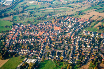 From the south in the district Ettlingenweier in Ettlingen in the state Baden-Wuerttemberg, Germany