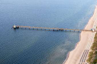 Aerial view of Pier with diving gondola Zinnowitz from the west in Zinnowitz in the state Mecklenburg-Western Pomerania, Germany
