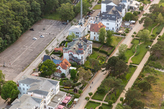 Aerial view of Villas between Dünenstraße and beach promenade in Zinnowitz in the state Mecklenburg-Western Pomerania, Germany