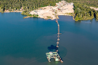 Floating dredger in the Epplesee of the Rhenstetten-Forchheim gravel pit in the district Silberstreifen in Rheinstetten in the state Baden-Wuerttemberg, Germany