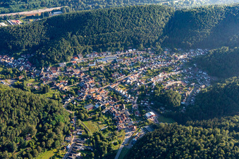 Place between mountains from the south in Hinterweidenthal in the state Rhineland-Palatinate, Germany