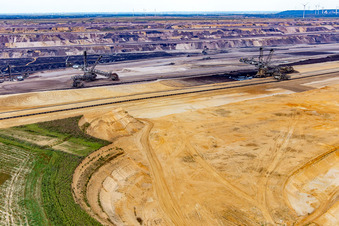 Aerial view of Edge of the still-arable land for the western expansion of the Garzweiler open-cast lignite mine in the district Immerath in Erkelenz in the state North Rhine-Westphalia, Germany