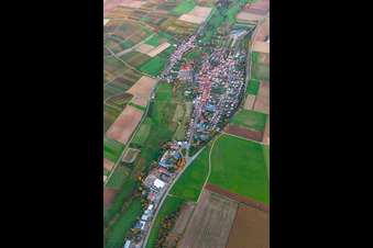 Street village from the west in the district Kapellen in Kapellen-Drusweiler in the state Rhineland-Palatinate, Germany