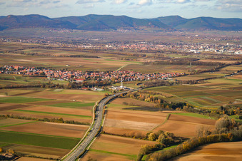 Drilling rig for geothermal energy in Insheim in the state Rhineland-Palatinate, Germany