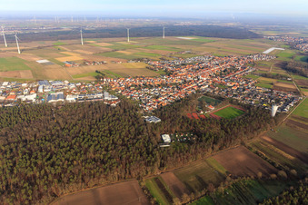 View of the town from the southwest in Hatzenbühl in the state Rhineland-Palatinate, Germany