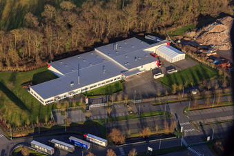 Thermo Fisher on Erlenbachweg in the district Minderslachen in Kandel in the state Rhineland-Palatinate, Germany from above