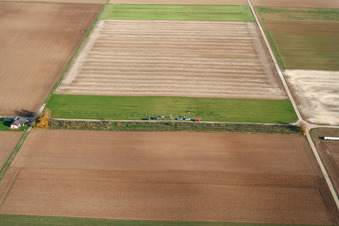 Aerial view of Model airfield of the FMC Offenbach eV in Offenbach an der Queich in the state Rhineland-Palatinate, Germany