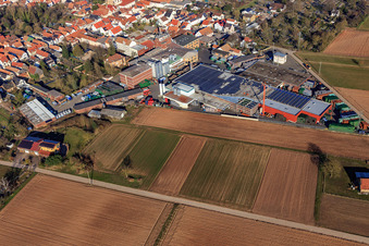 BELLHEIMER BREWERY - PARK & Bellheimer Breweries GmbH & Co. KG in Bellheim in the state Rhineland-Palatinate, Germany seen from above