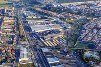 Carrefour, WAY Dos Hermanas and KiK supermarkets on Av. 4 de Diciembre in Dos Hermanas in the state Seville, Spain