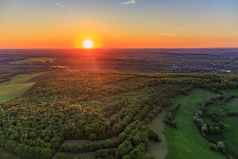 Sunset above the Saar in Kalhausen in the state Moselle, France