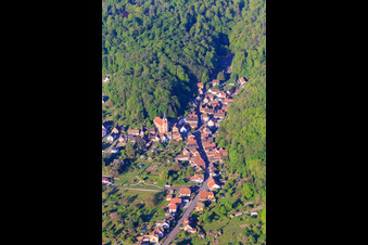 Église Sainte Marie Auxiliatrice and Rue du Cimetière in Ottersthal in the state Bas-Rhin, France