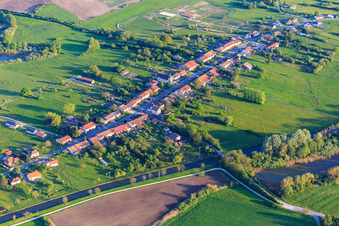 Street village on the Canal des houllères de la Sarre in Diane-Capelle in the state Moselle, France