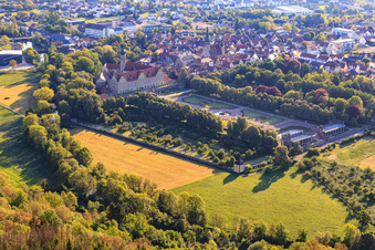 Castle and castle garden Weikersheim (Castle of Count Wolfgang von Hohenlohe from the 17th century with a magnificent knights' hall and garden with statues.) in Weikersheim in the state Baden-Wuerttemberg, Germany