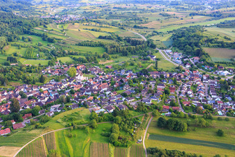 Aerial view of Village view from the northwest with Schmieheim Castle in the district Schmieheim in Kippenheim in the state Baden-Wuerttemberg, Germany