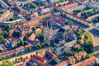 Cathedral Square with Cathedral and Cathedral Treasury Halberstadt in the district Diocese Halberstadt in Halberstadt in the state Saxony-Anhalt, Germany