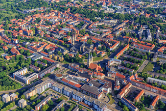 Hoher Weg x Fish Market with Town Hall Passages Halberstadt St. Martini Church on Matiniplan, Cathedral and Cathedral Treasury Halberstadt in the district Diocese Halberstadt in Halberstadt in the state Saxony-Anhalt, Germany