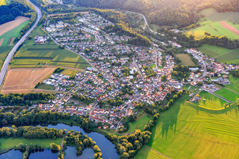 From the east in the district Schwemlingen in Merzig in the state Saarland, Germany