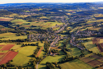 From the northwest in the district Bubach-Calmesweiler in Eppelborn in the state Saarland, Germany