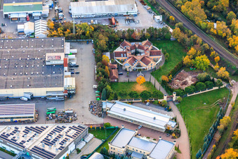 Aerial view of Fichtenstraße with Webtak, Garagentore Weber, AUVESY GmbH, GAFICON GmbH, MEDiA2FiNiSH GmbH and Gastromax GmbH in Landau in der Pfalz in the state Rhineland-Palatinate, Germany