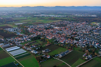 From the southeast in Offenbach an der Queich in the state Rhineland-Palatinate, Germany