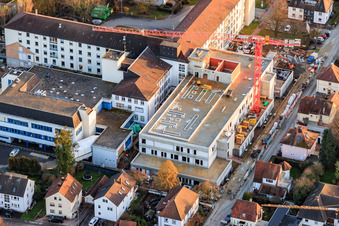 Construction site for the expansion of the Asklepios Südpfalzklinik Kandel in Kandel in the state Rhineland-Palatinate, Germany from above
