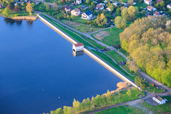 Dam La digue de dief on the Étang de Diefenbach in Puttelange-aux-Lacs in the state Moselle, France