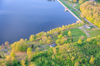 Dam La digue de dief on the Étang de Diefenbach in Puttelange-aux-Lacs in the state Moselle, France