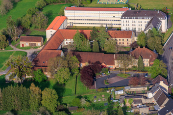 Clos du Chateau Festival Hall, Mayor's Office and Primary School in Neufgrange in the state Moselle, France