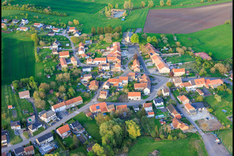 From the southwest in Altrippe in the state Moselle, France