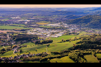 City view from the southeast with OBECK Verpackungen GmbH and Martin Systems AG in the industrial park Sonneberg-Föritz in the district Malmerz in Sonneberg in the state Thuringia, Germany