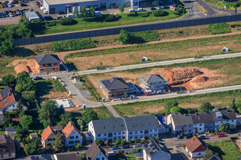 First residential construction sites in the new development area in Storchenring in the district Queichheim in Landau in der Pfalz in the state Rhineland-Palatinate, Germany