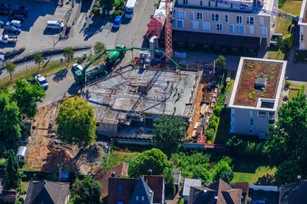 Concreting of the first floor slab for 18 condominiums with finished basements in the city center by Grathwohl Erdbau und Abbruch GmbH and AK.Bau GmbH in Kandel in the state Rhineland-Palatinate, Germany