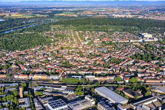 View of the district from the northeast, extending to the Rhine. in the district Neckarau in Mannheim in the state Baden-Wuerttemberg, Germany