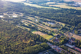 Lawn at the Landgut golf course (GOLF absolute) dried out by the summer heat in the district Dreihof in Essingen in the state Rhineland-Palatinate, Germany