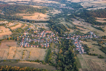 From the northwest in the district Niedergailbach in Gersheim in the state Saarland, Germany