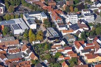 Construction site of the new cafeteria building for the Ludwig-Riedinger Elementary School, commissioned by the municipality of Kandel. Architects: zwo/elf PartmbB. Earthworks: Gaudier Erd- und Rückbau GmbH. Window work: Trumpf Metallbau GmbH. Landscape architecture: Bauer.Landschaftsarchitekten. Building services: Bender+Urich GmbH & Co.KG. Structural engineering: Ingenieurbüro Sikora. Facade work: AS-Fassaden GmbH. Shell construction: Wünschel BAU GmbH. Electrical work: Wieland & Schultz GmbH. Rhineland-Palatinate Ministry of Education, Science, Continuing Education and Culture in Kandel in the state Rhineland-Palatinate, Germany