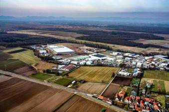 Oblique view of Construction of a new logistics hall in the Am Horst industrial estate in the district Minderslachen in Kandel in the state Rhineland-Palatinate, Germany