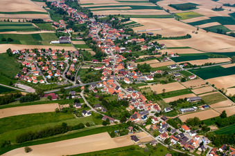 Oblique view of Neewiller-près-Lauterbourg in the state Bas-Rhin, France