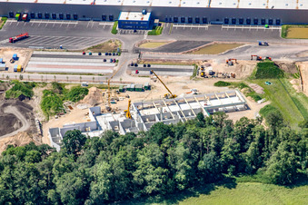 Bird's eye view of New logistics center at Horstring in the district Minderslachen in Kandel in the state Rhineland-Palatinate, Germany