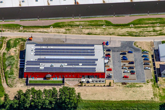 Aerial photograpy of Bienwald Fitness World in the district Minderslachen in Kandel in the state Rhineland-Palatinate, Germany