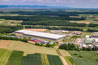 Aerial photograpy of Zufall Logistics Center in the district Minderslachen in Kandel in the state Rhineland-Palatinate, Germany