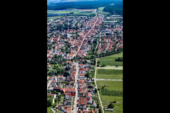Street - road guidance of Saarstrasse in Kandel in the state Rhineland-Palatinate